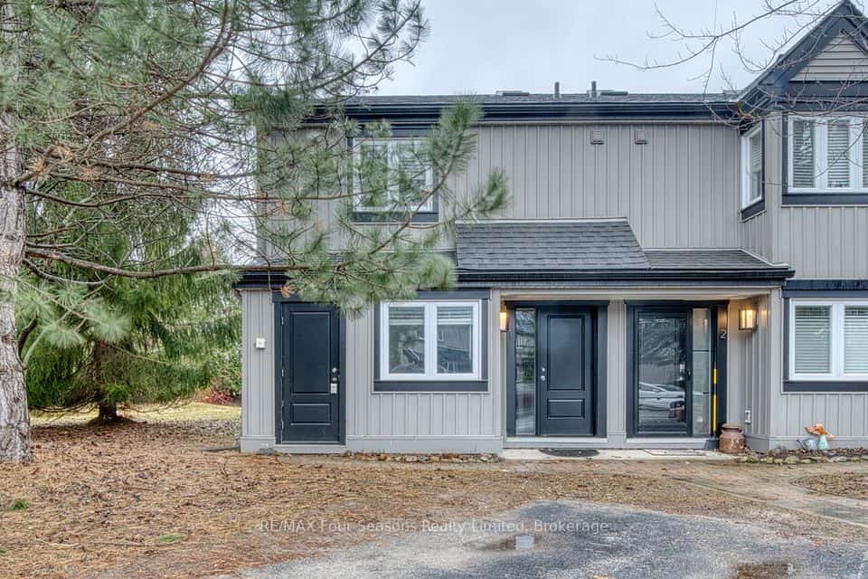5 Harbour Street E #1, Collingwood, ON L9Y 5C5