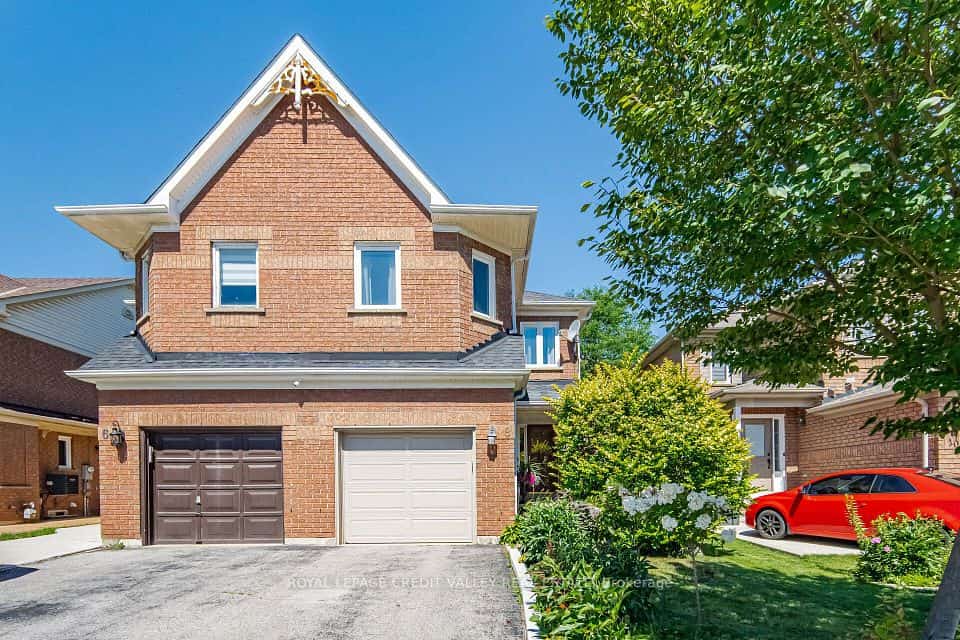 8 Pressed Brick Drive, Brampton, ON L6V 4K8