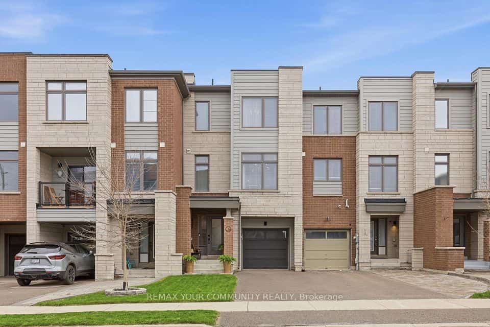 56 Allure Street, Newmarket, ON L3X 0L2