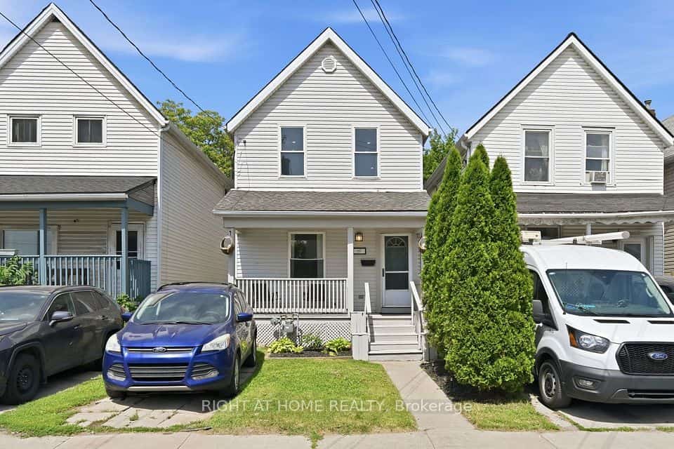 69 Hillyard Street, Hamilton, ON L8L 6B3