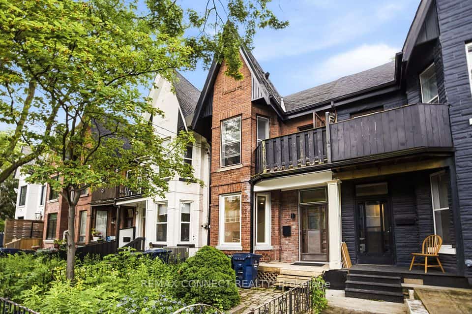 37 Noble Street, Toronto, ON M6K 2C7