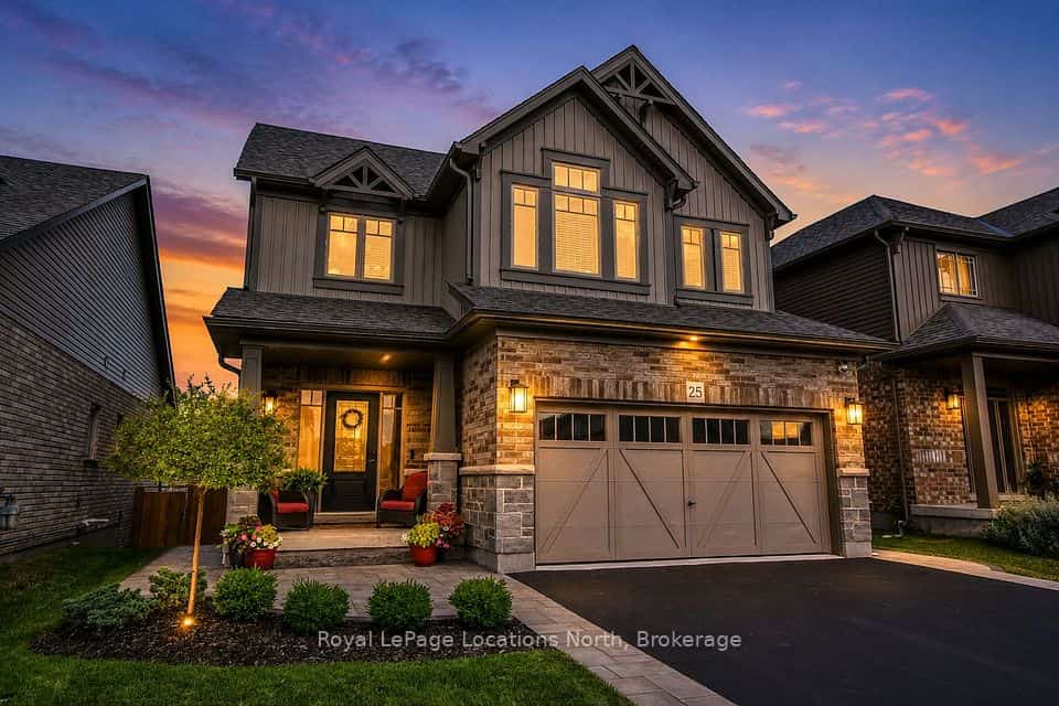 25 Maidens Crescent, Collingwood, ON L9Y 3B7