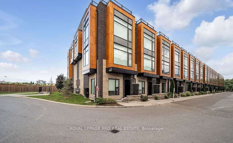 200 Malta Avenue #31, Brampton, ON L6Y 6H8