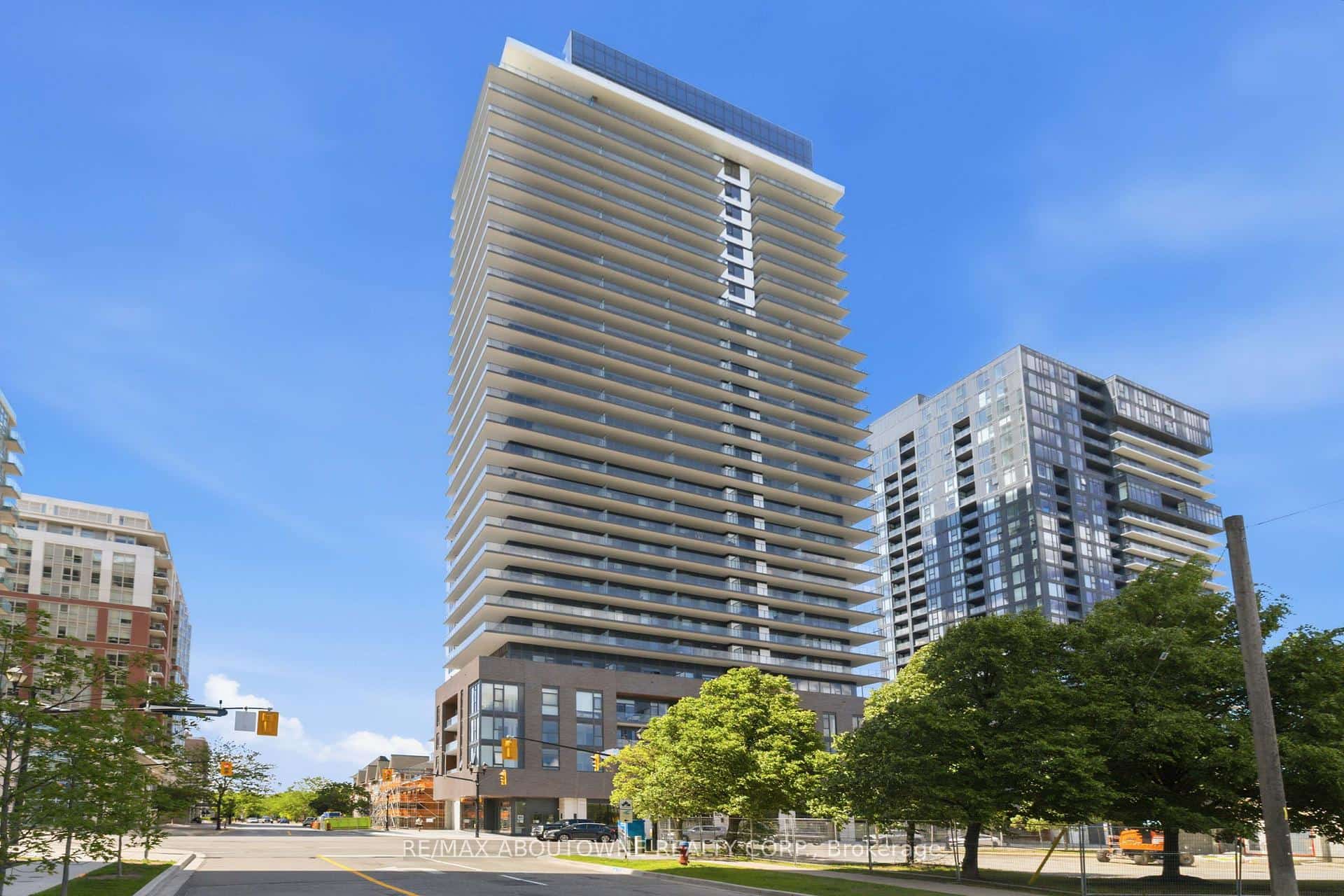 2075 Lakeshore Road #2011, Burlington, ON L7R 1E2