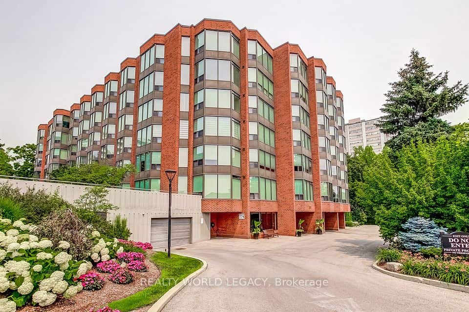 2121 Lakeshore Road, Burlington