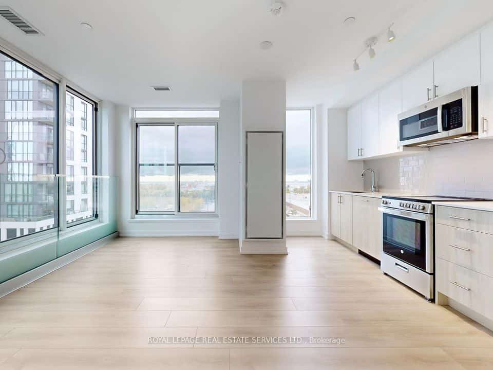 1195 The Queensway #614, Toronto, ON M8Z 0H1