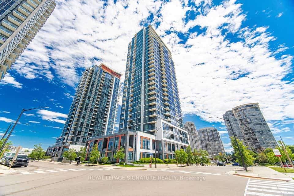 75 Eglinton Avenue W #2006, Mississauga, ON L5R 0E5
