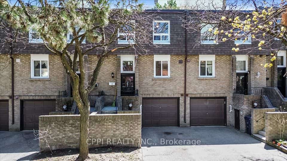 2 Davisbrook Boulevard #14, Toronto, ON M1T 3P3