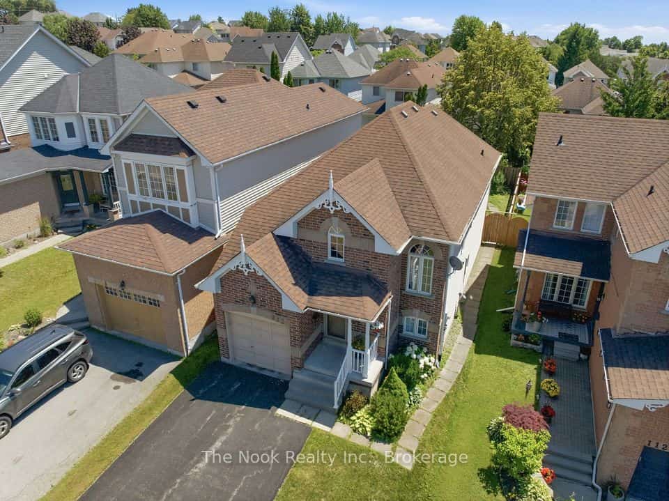 1120 Timberland Crescent, Oshawa, ON L1K 2K8