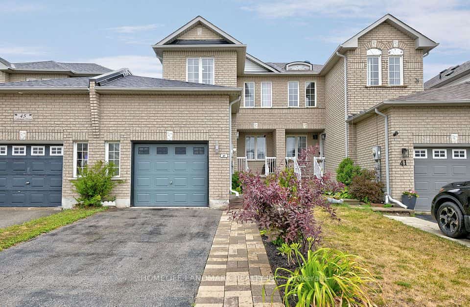 43 Coleman Drive, Barrie, ON L4N 0R6