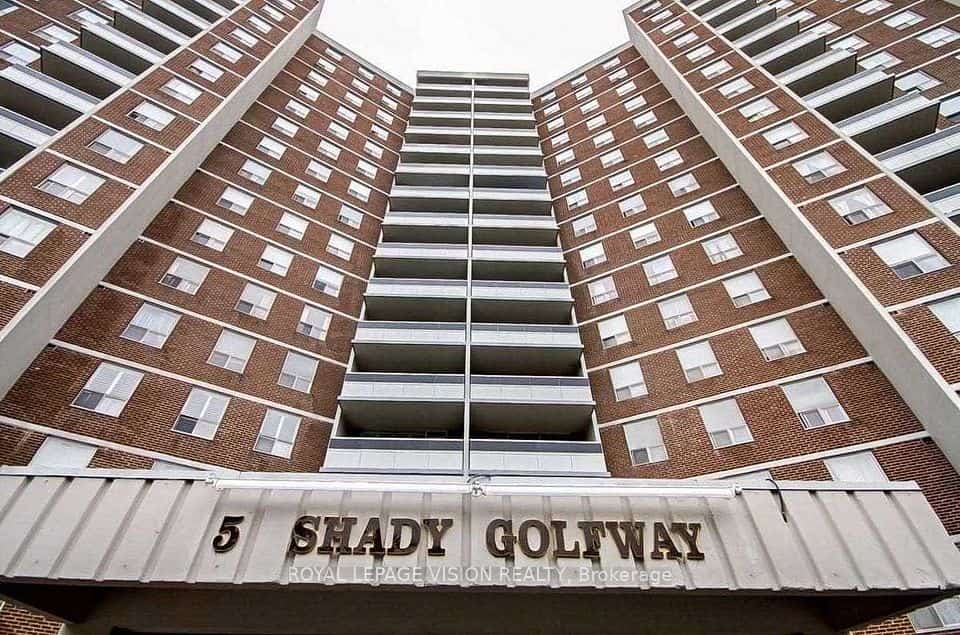 5 Shady Golfway #804, Toronto, ON M3C 3A5
