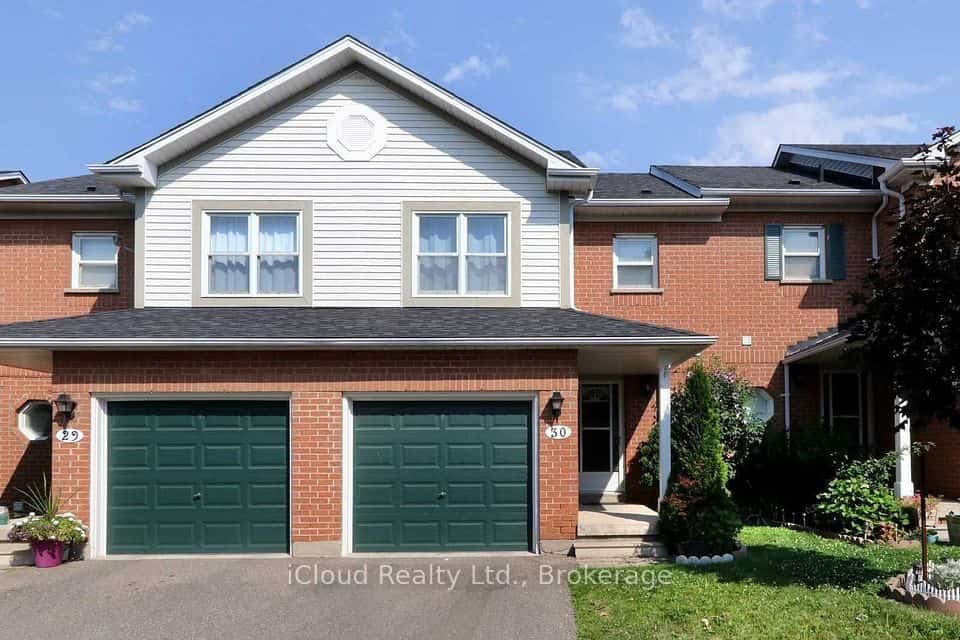 5659 Glen Erin Drive N #30, Mississauga, ON L5M 5P2