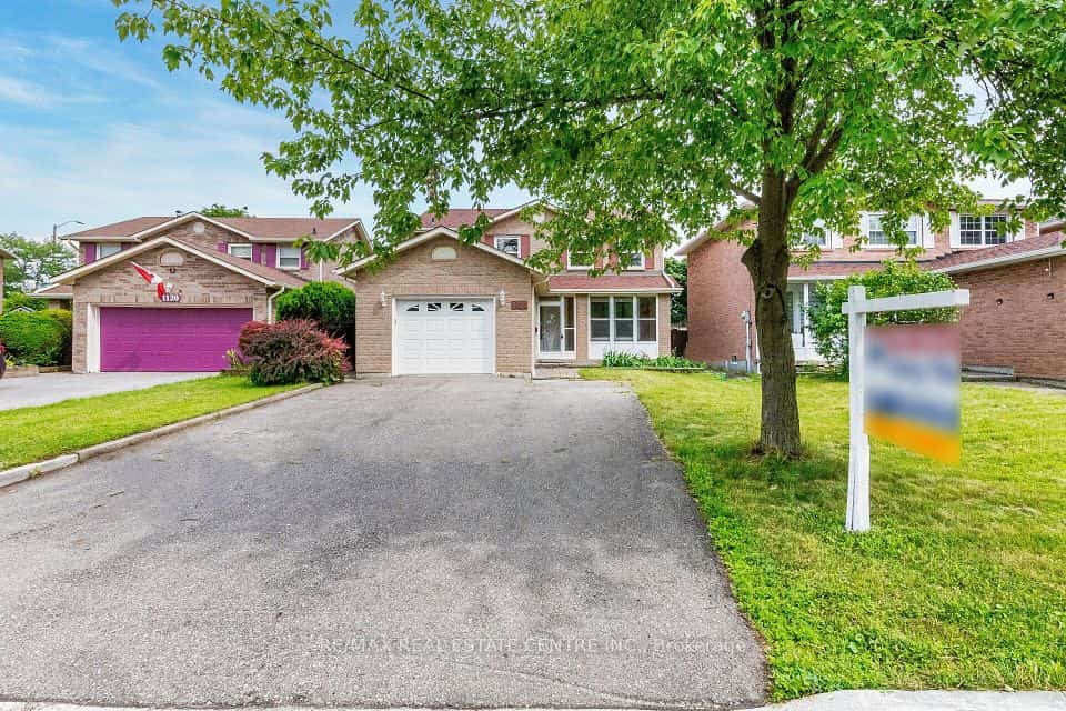1124 Shagbark Crescent, Mississauga, ON L5C 3N7
