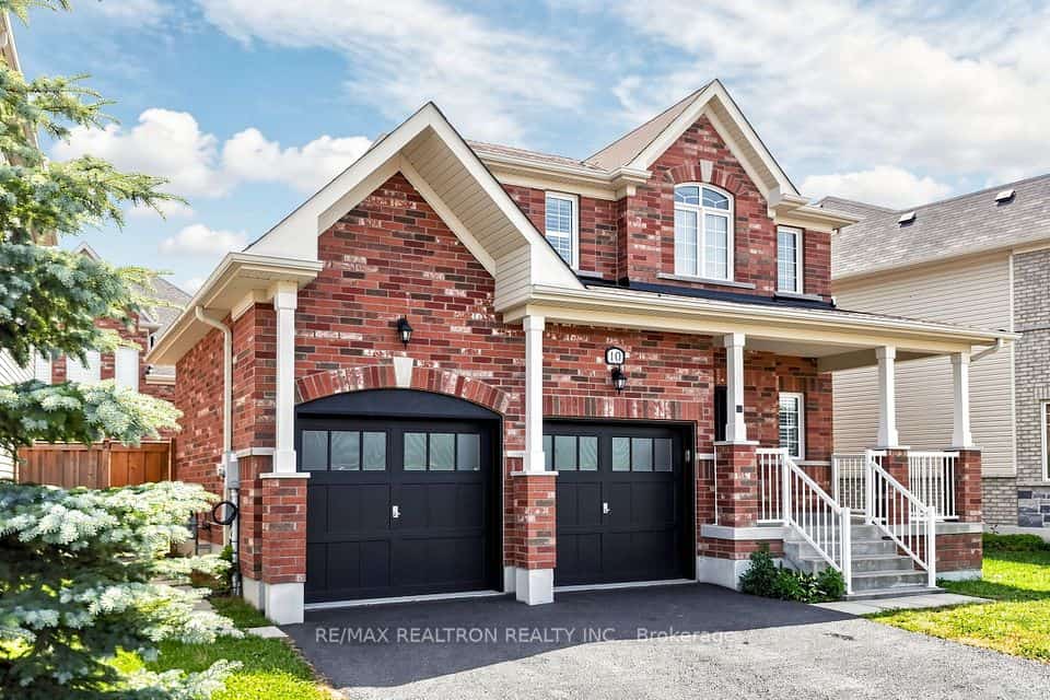 10 Terrell Avenue, Georgina, ON L4P 0C8