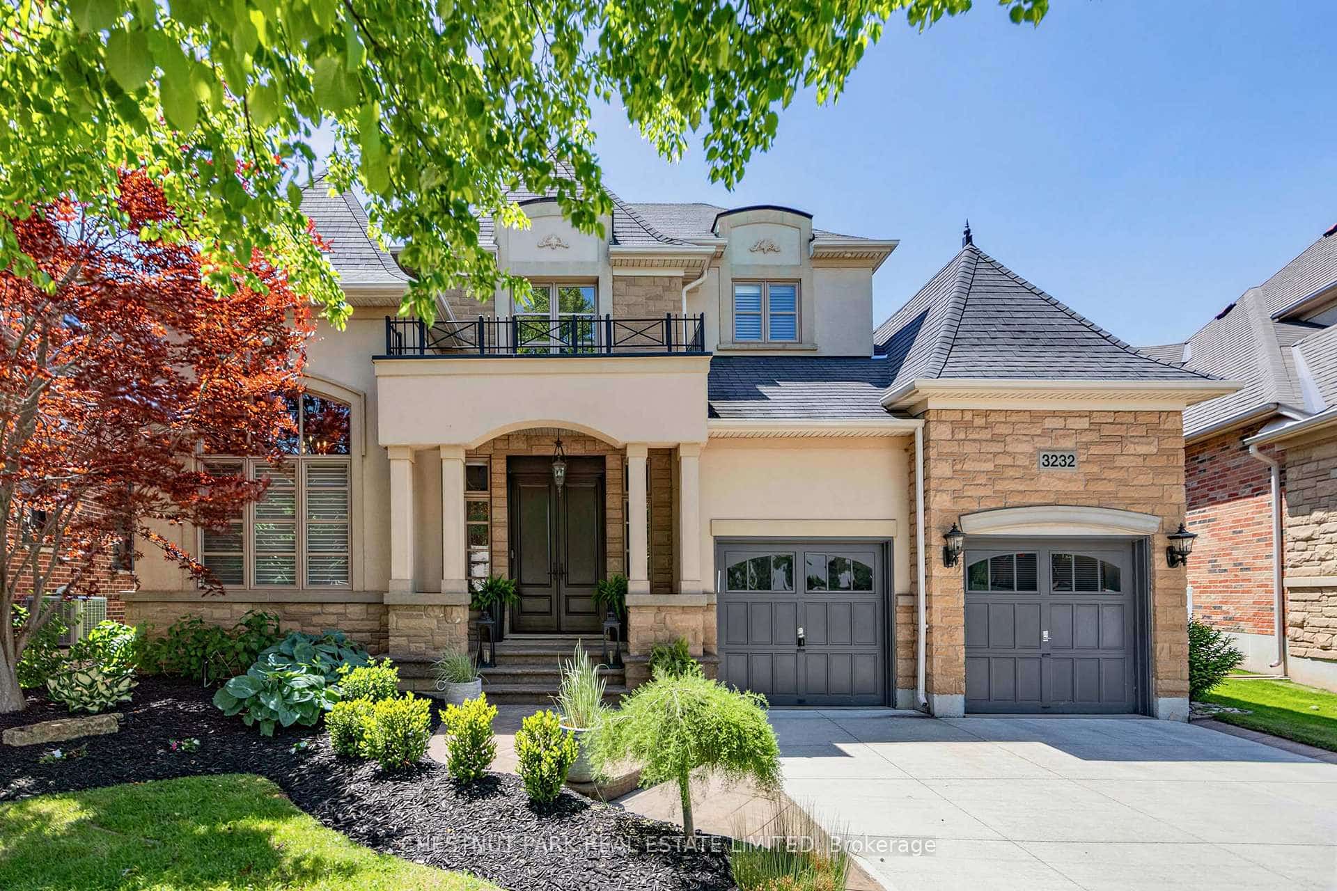 3232 Ribble Crescent, Oakville, ON L6M 0B1