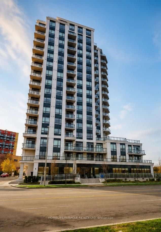 840 Queens Plate Drive #1512, Toronto, ON M9W 6Z3