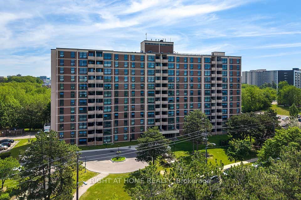 335 Driftwood Avenue #608, Toronto, ON M3N 2P3