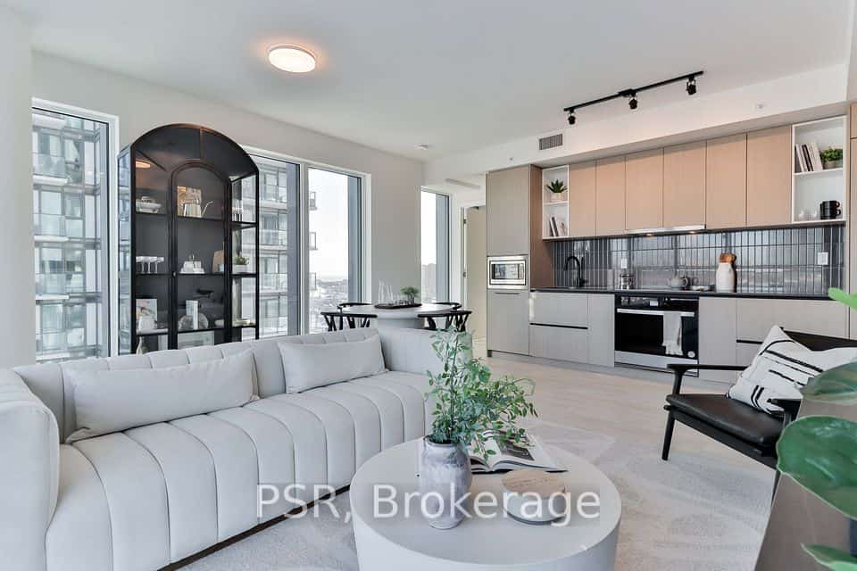 1285 Dupont Street #1510, Toronto, ON M6H 0E3