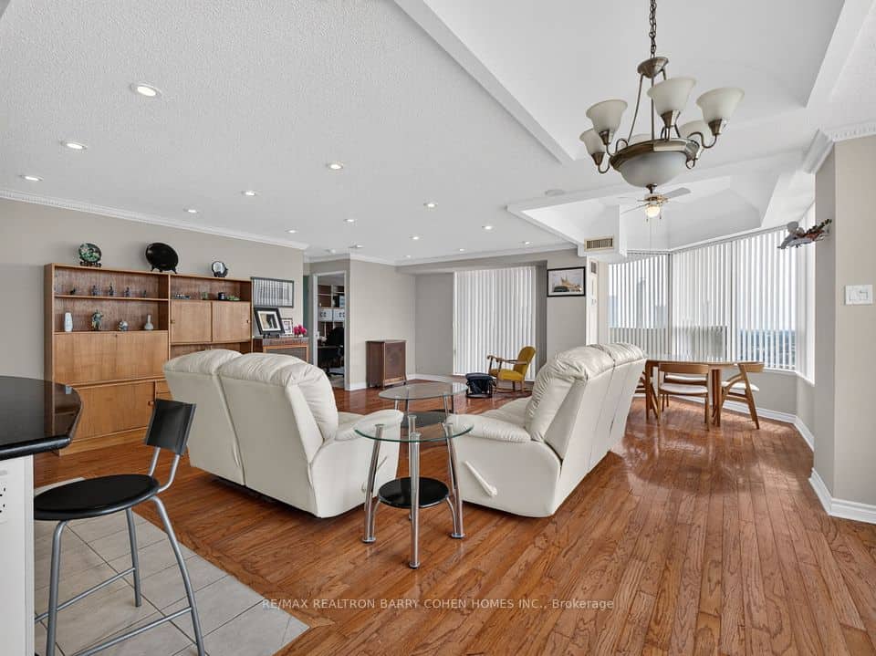 700 Constellation Drive, Mississauga