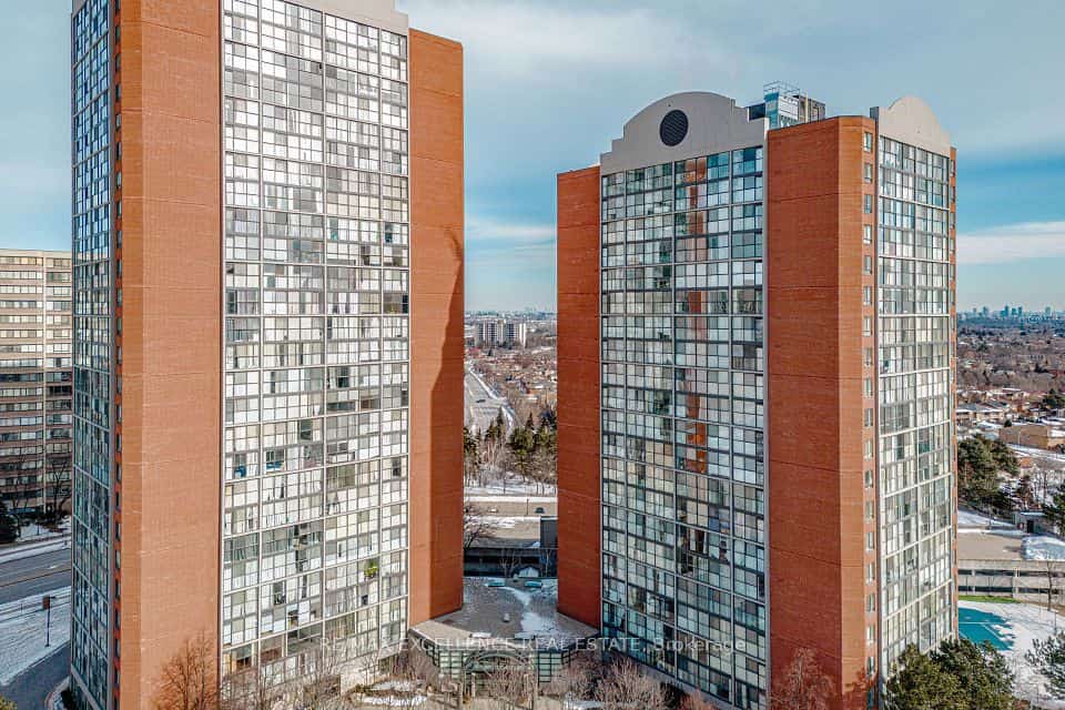 4205 Shipp Drive, Mississauga