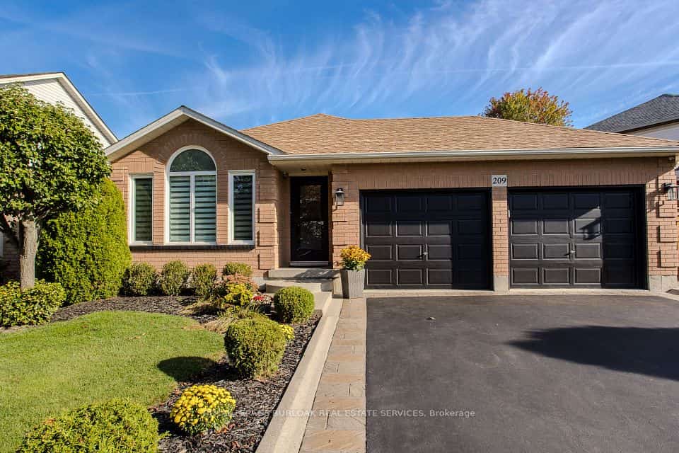 209 Portage Lane, Hamilton, ON L0R 1W0