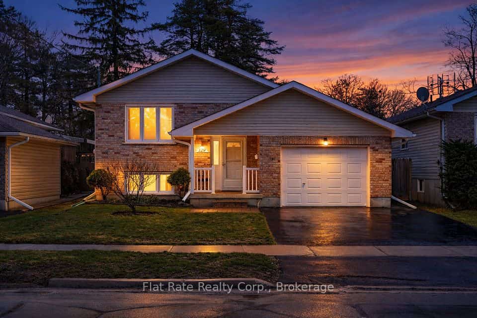 129 Dumble Avenue, Peterborough, ON K9H 5A9