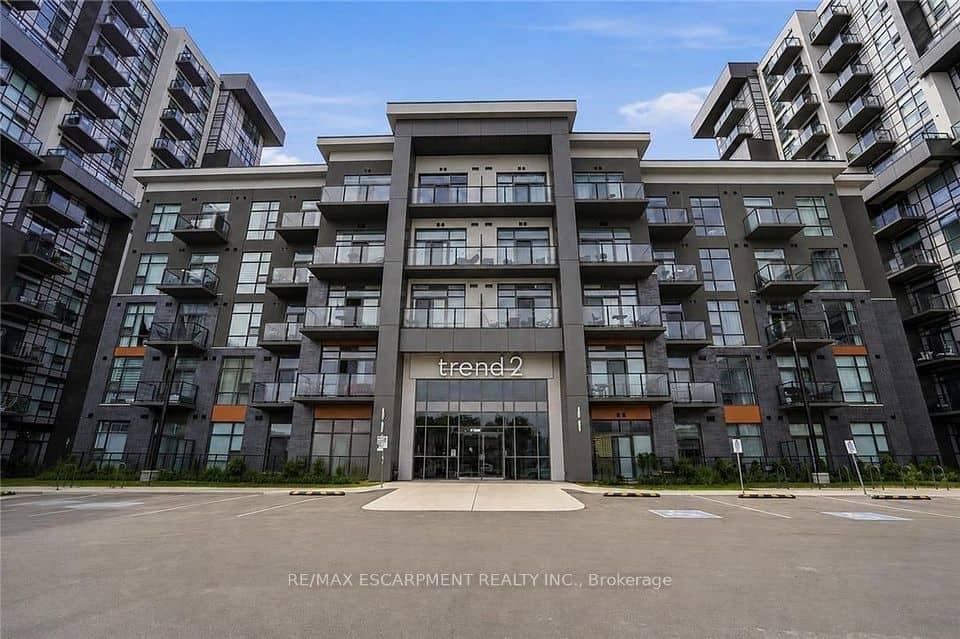 460 Dundas Street E, Hamilton