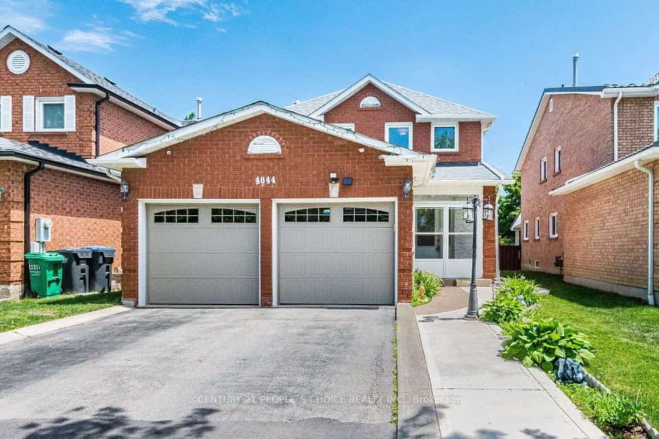 4844 Owl Circle, Mississauga, ON L4Z 2P7