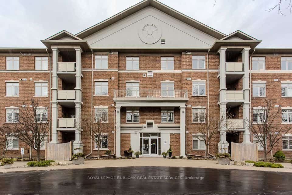 391 Plains Road E #412, Burlington, ON L7T 4M2