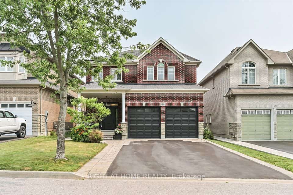 1259 Aldsworth Crescent, Oshawa, ON L1K 0S5