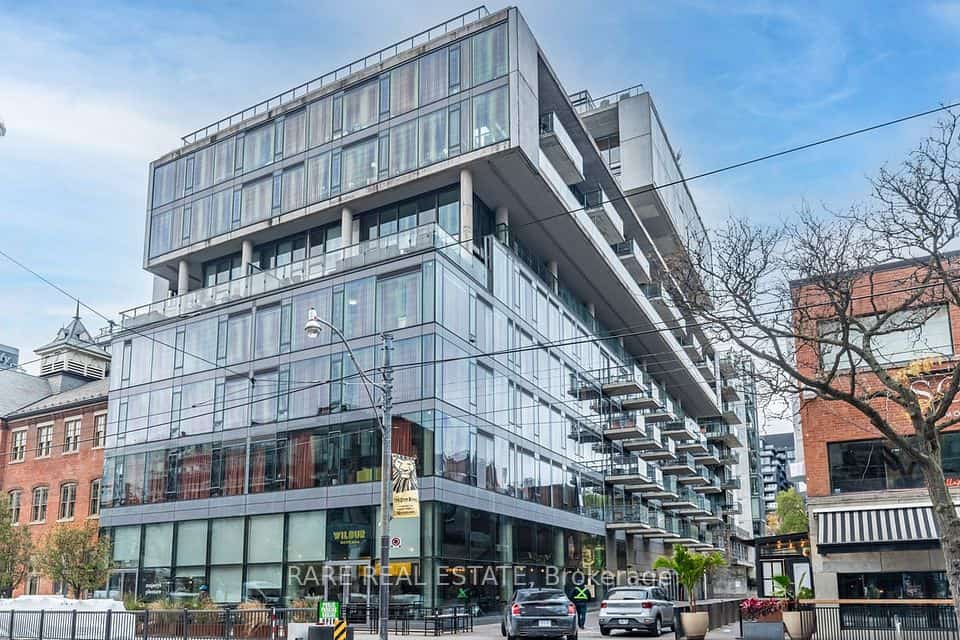 560 King Street W #1004, Toronto, ON M5V 1M3