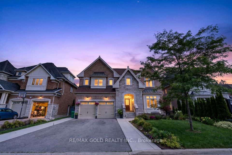 6 Ayrshire Court, Brampton, ON L6Z 0G6