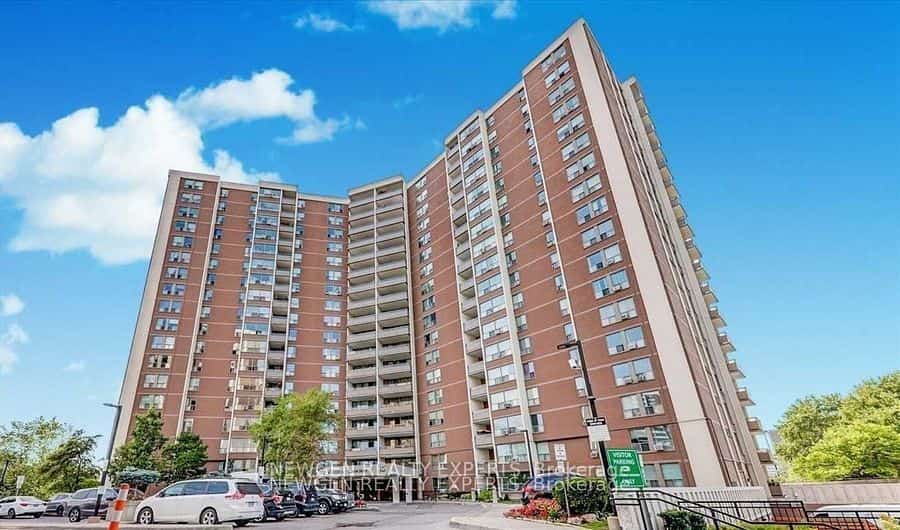 5 Vicora Linkway Way #512, Toronto, ON M3C 1A5