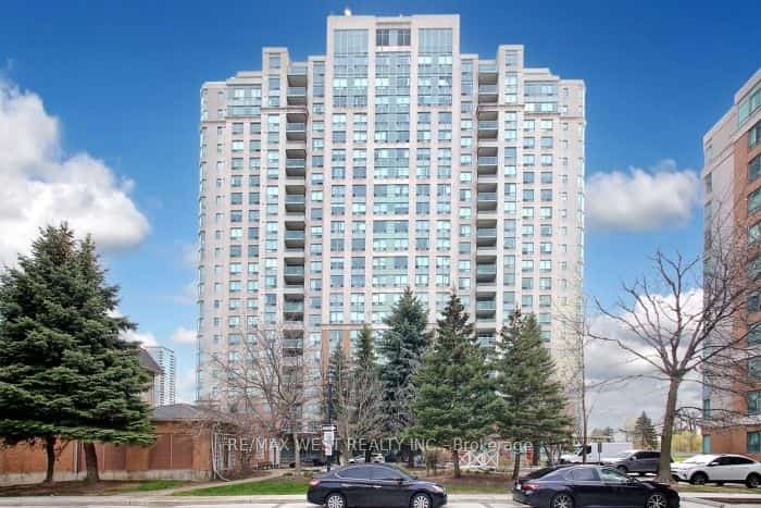 125 Omni Drive W #339, Toronto, ON M1P 5A9