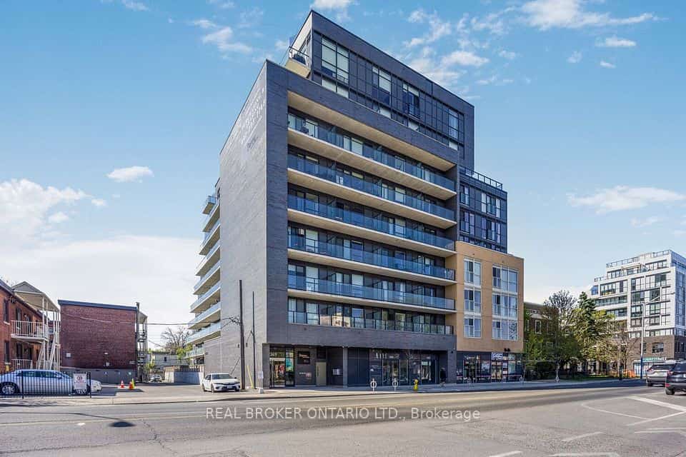 2369 Danforth Avenue #210, Toronto, ON M4C 0B1