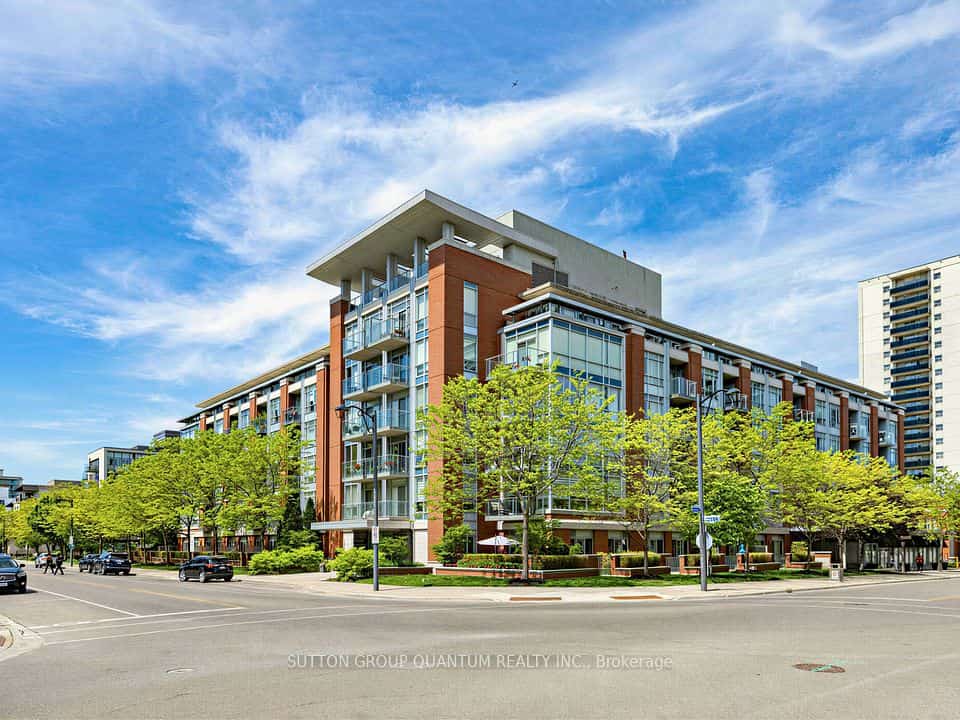 80 Port Street E #304, Mississauga, ON L5G 4V6