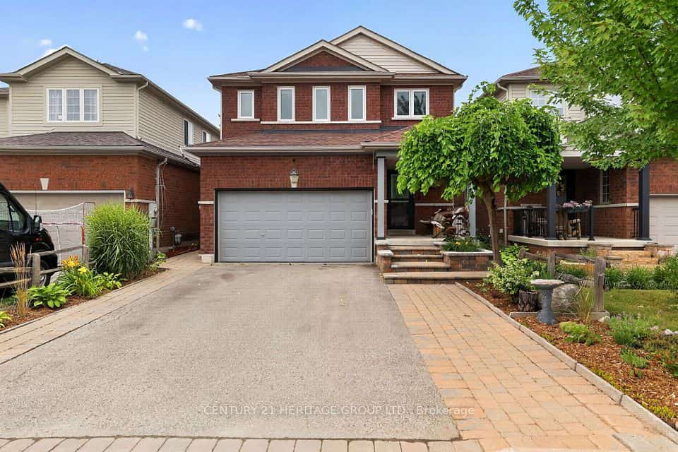 36 McMulkin Street, New Tecumseth, ON L9R 0A9