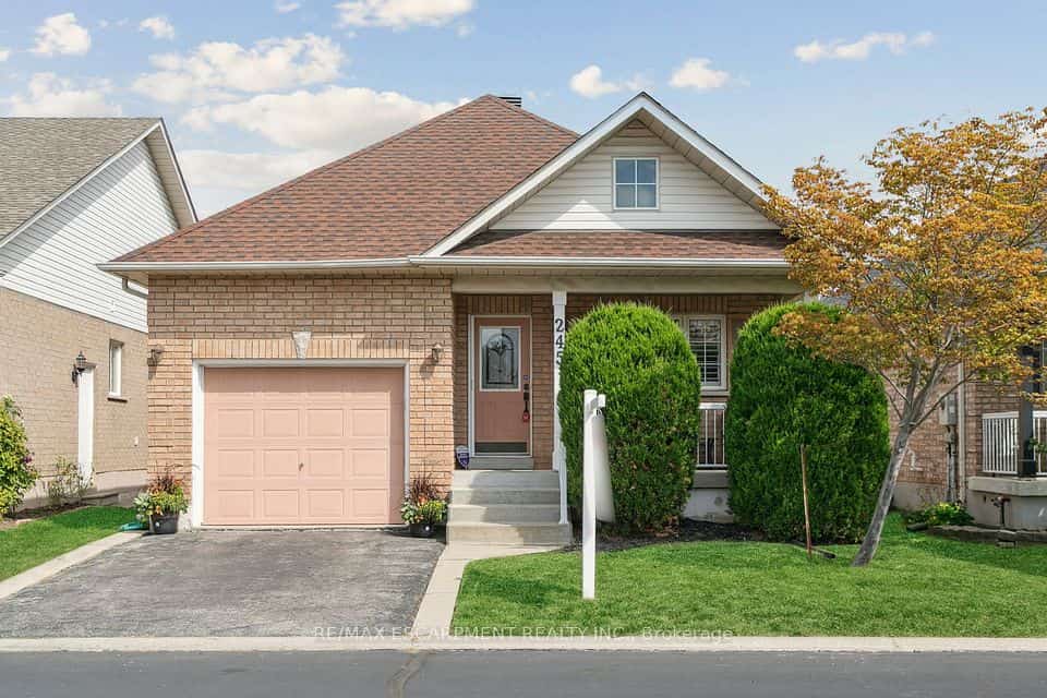 245 Centennial Forest Drive, Milton, ON L9T 5W9