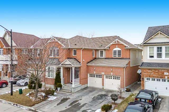 59 Apple Drive, Cambridge, ON N3C 0E7