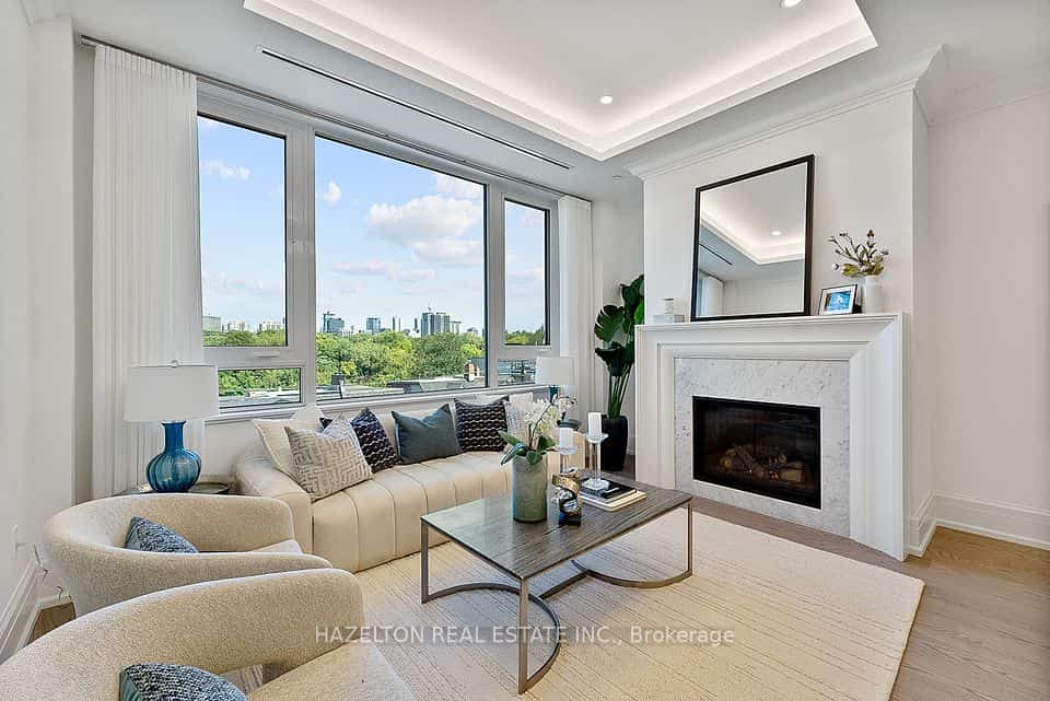 128 Hazelton Avenue #404, Toronto, ON M5R 2E5