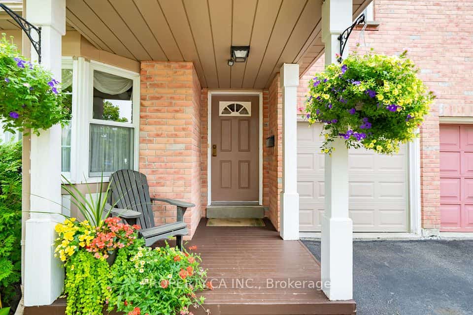 72 Desert Sand Drive, Brampton, ON L6R 1V6
