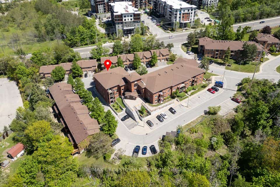 1 Quail Crescent #303, Barrie, ON L4N 6W9