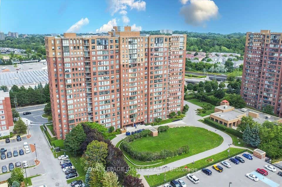 330 McCowan Road #PH1914, Toronto, ON M1J 3N3