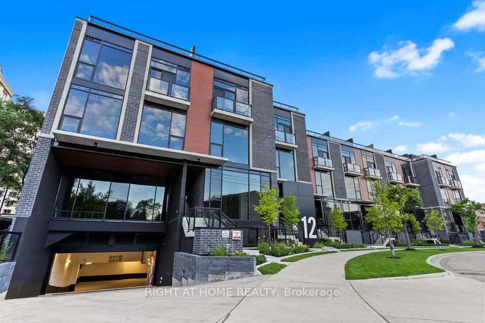 12 Dervock Crescent #25, Toronto, ON M2K 1A7
