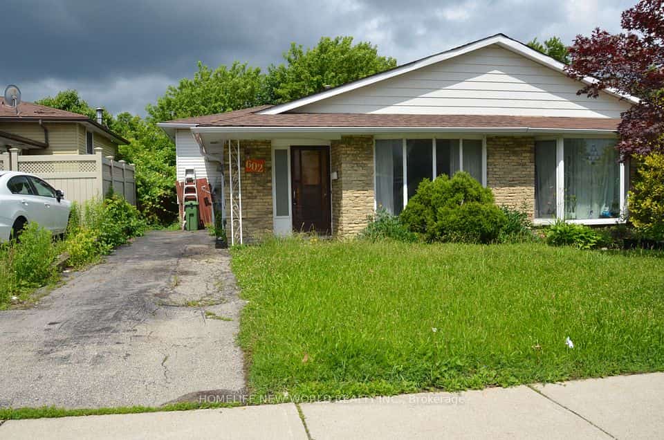 602 Upper Paradise Road, Hamilton, ON L9C 5P6