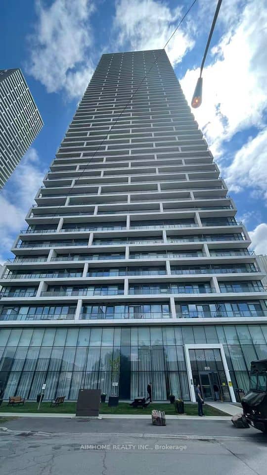 898 Portage Pkwy Parkway, Vaughan