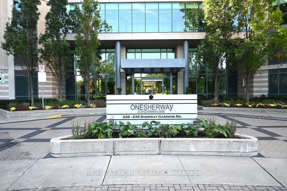 235 Sherway Gardens Road #305, Toronto, ON M9C 0A2