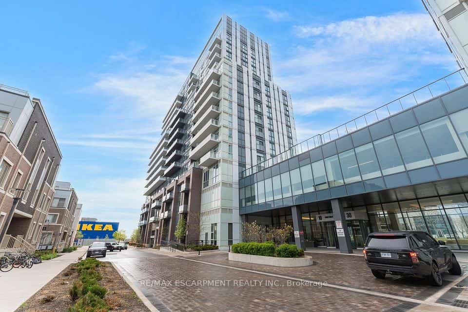 10 Honeycrisp Crescent, Vaughan