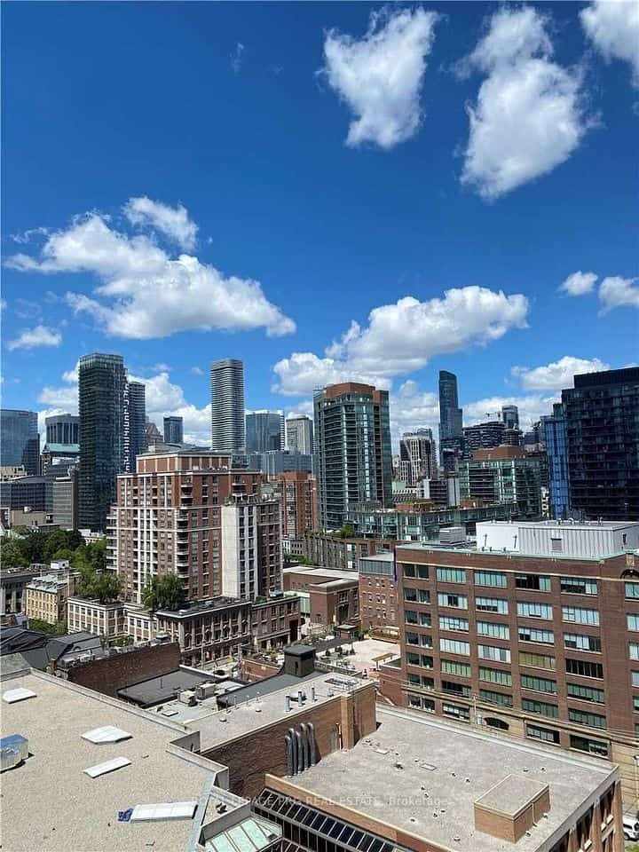 158 Front Street E #1403, Toronto, ON M5A 0K9