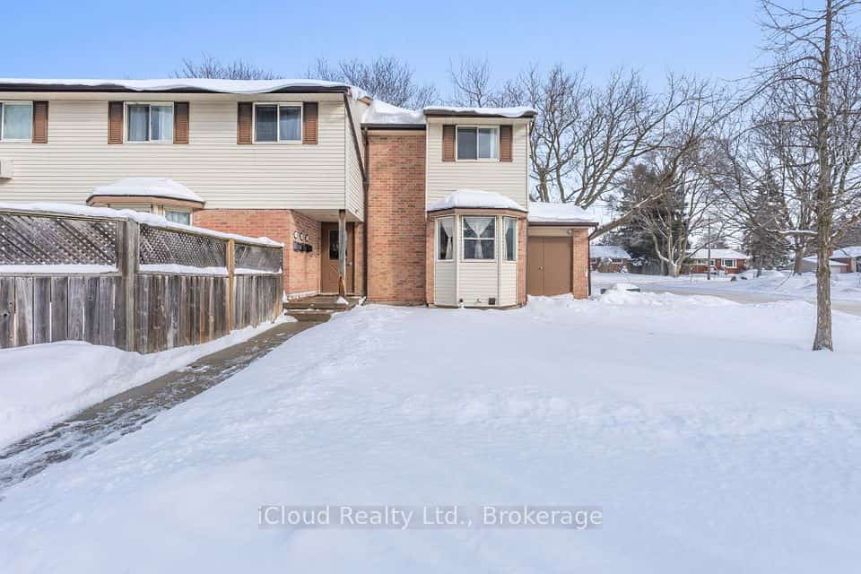 40 Silvercreek Parkway #1, Guelph, ON N1H 7X5